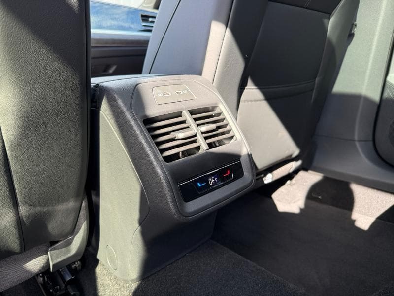 Volkswagen Passat R-Line - 13