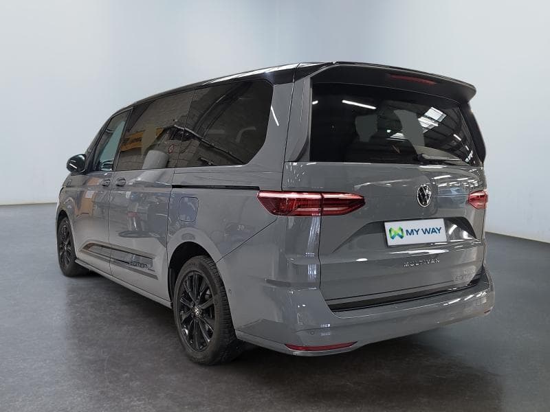 Volkswagen T7 Multivan Life | 2.0 TDi 150 cv | 7 places | GPS | Toit pano | Carplay | Camera | Attache remorque - 7