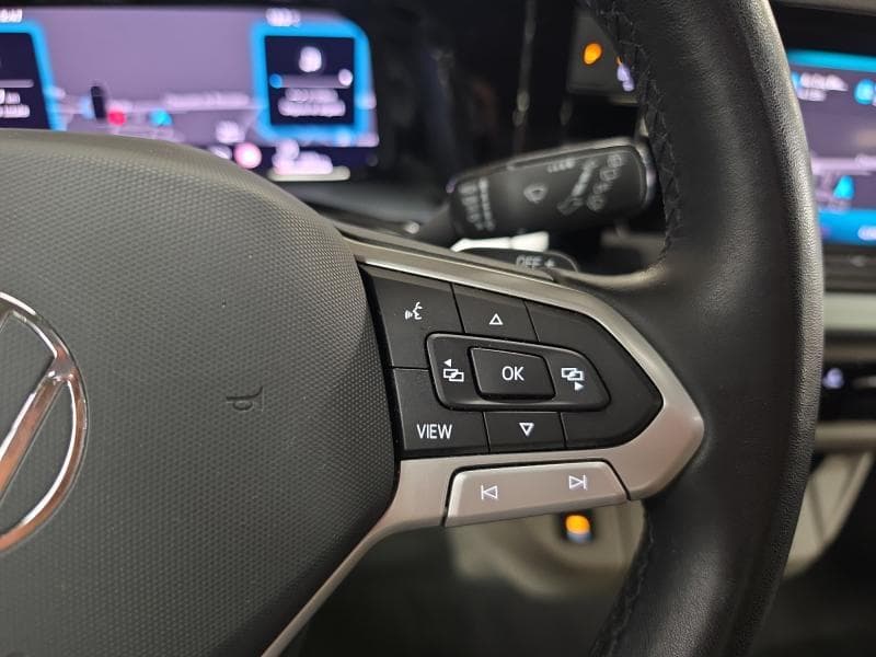 Volkswagen T7 Multivan Life | 2.0 TDi 150 cv | 7 places | GPS | Toit pano | Carplay | Camera | Attache remorque - 18