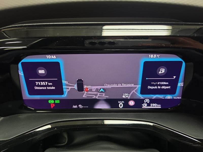 Volkswagen T7 Multivan Life | 2.0 TDi 150 cv | 7 places | GPS | Toit pano | Carplay | Camera | Attache remorque - 21