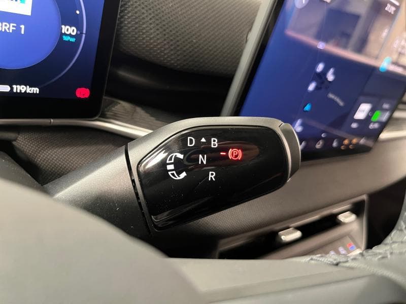 Volkswagen ID.Polo Edition One | 52 kWh 211 cv | Carplay | Camera | Sieges + volant chauffant | Dispo 02/2027 - 18