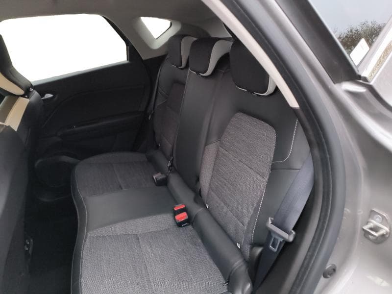Renault Captur 1.0 TCe Techno 90 Hp - 12