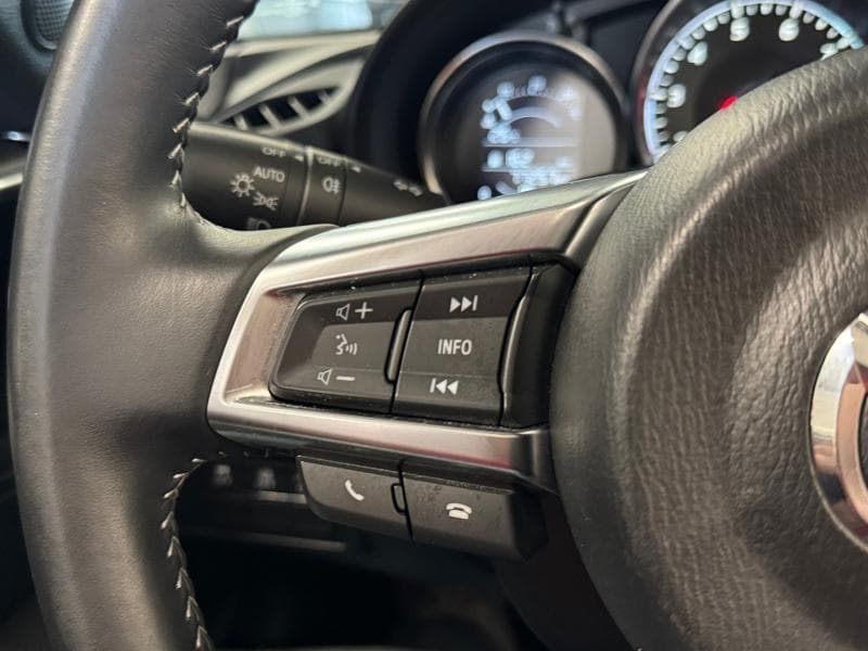 Mazda MX-5 Cabrio | 1.5 ess 132cv | GPS | Carplay | Caméra | Sièges AV chauffants - 20