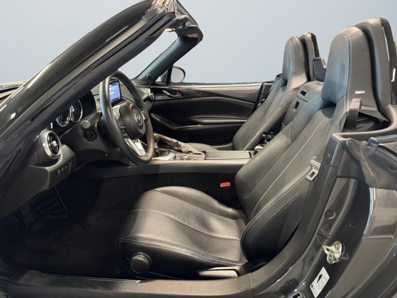 Mazda MX-5 Cabrio | 1.5 ess 132cv | GPS | Carplay | Caméra | Sièges AV chauffants - 9
