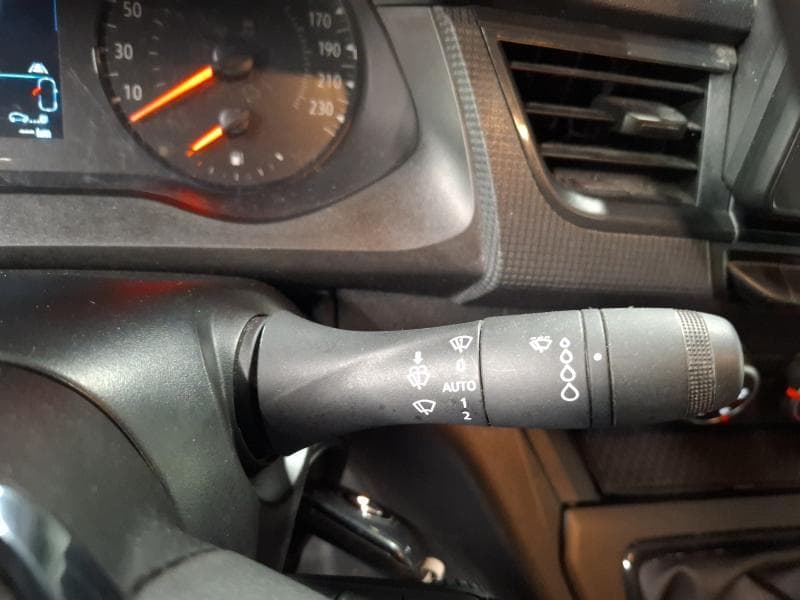 Renault KANGOO VAN 1.5 Blue dCi L2 Confort 95 Hp - 18