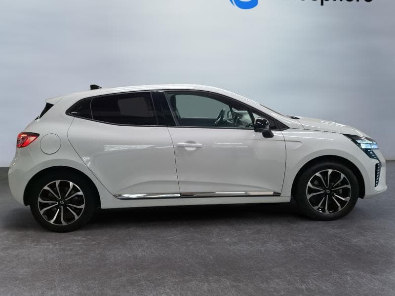 Renault Clio 1.6i E-TECH Hybrid Techno 145 Hp - 8