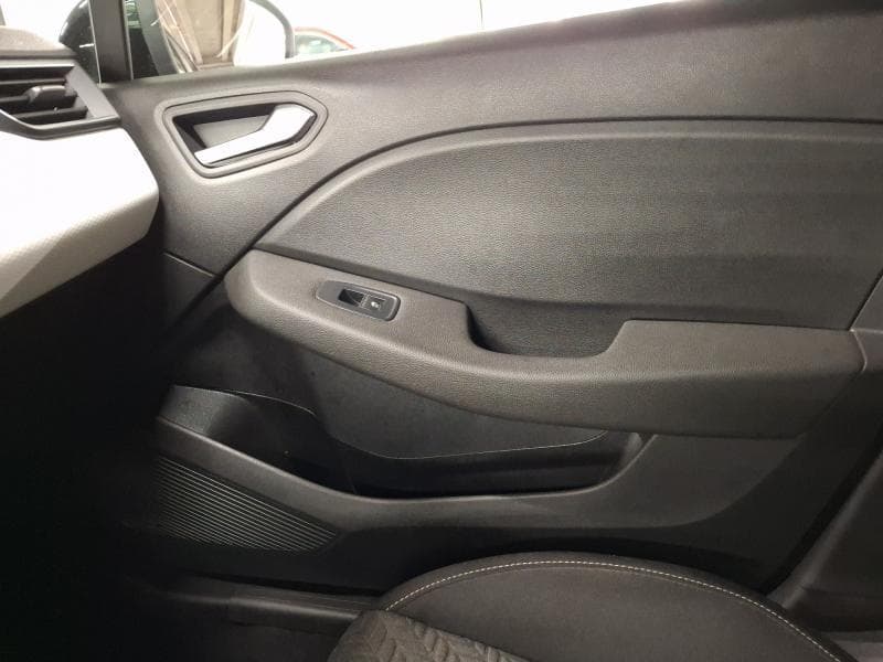 Renault Clio 1.6i E-TECH Hybrid Evolution 145 Hp - 31