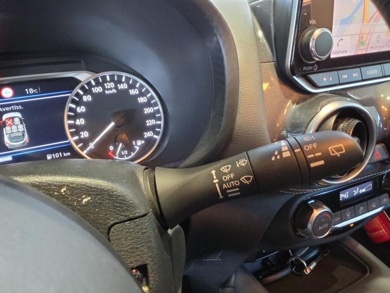 Nissan Juke 1.0 DIG-T 2WD 115 Hp - 21