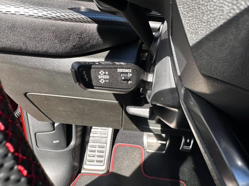 Audi Q5 Vehicule de Direction plaque Z Q5 S line Shadow Look - surpiqures Rouge Audi sport - Suspension Sport S - 24