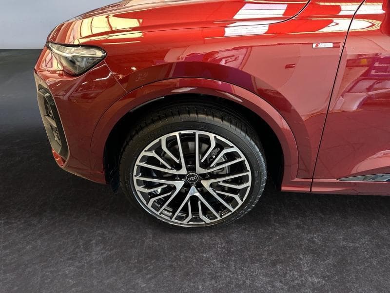 Audi Q5 Vehicule de Direction plaque Z Q5 S line Shadow Look - surpiqures Rouge Audi sport - Suspension Sport S - 8