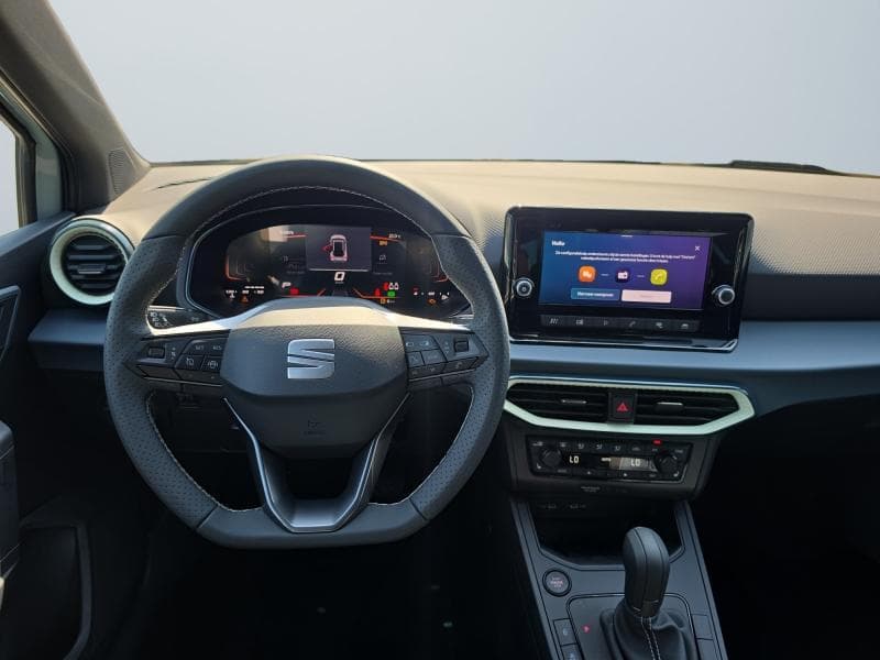 Seat Arona DSG PLAY PLUS - 13