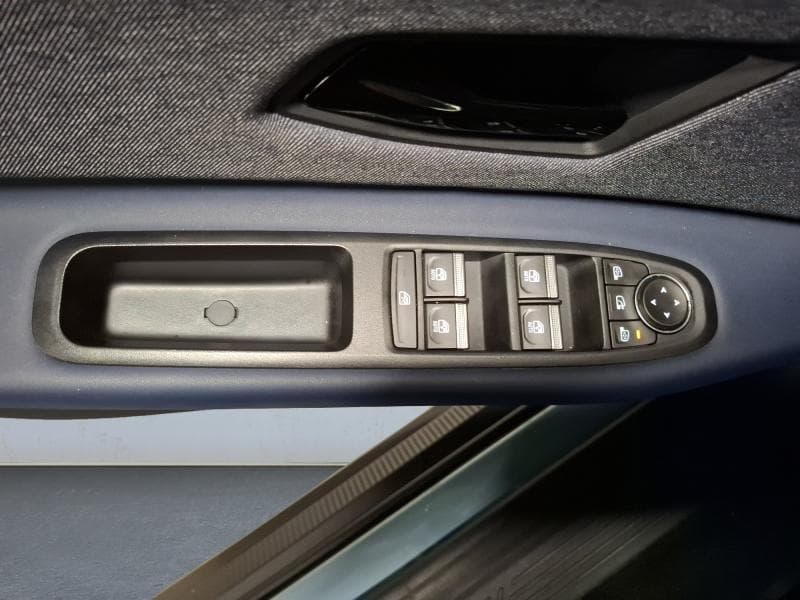 Renault R4 E-R4 E-TECH COMFORT RANGE TECHNO - 12