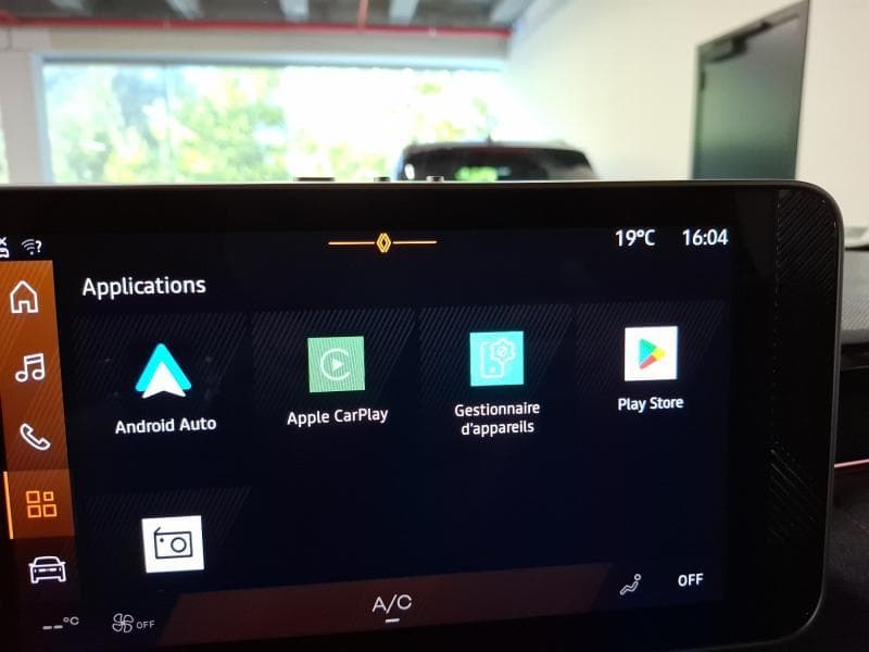 Renault R4 E-R4 E-TECH COMFORT RANGE TECHNO - 19