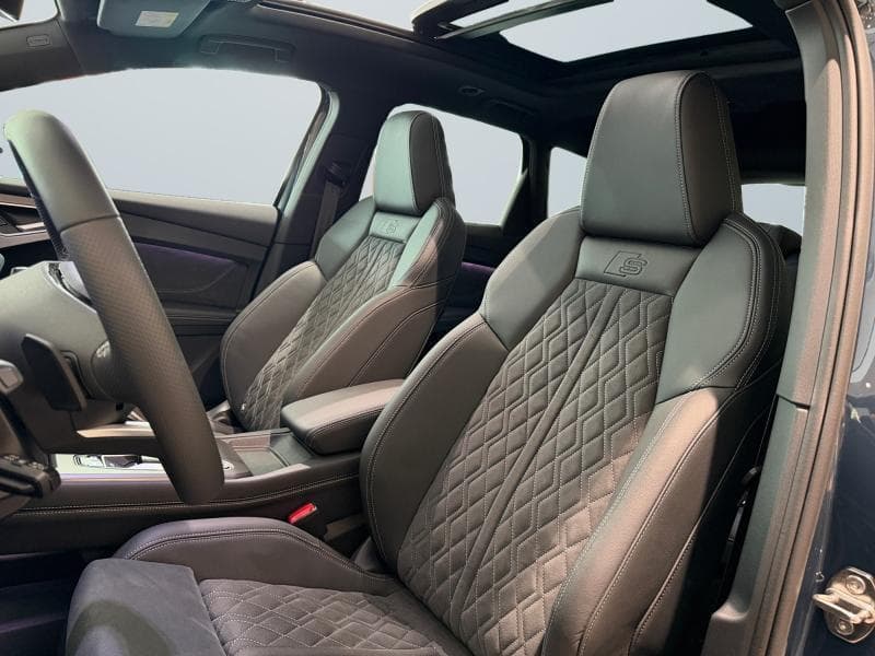Audi Q4 e-tron Corporate S, Pack Platinum, S-Line int/ext - 7