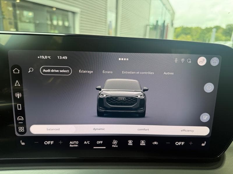 Audi Q3 Advanced | 1.5 TFSI 150cv | GPS | Carplay | Caméra | Led | Virtual Cockpit | Siège AV chauffants | Capteurs AV+AR | Cuir | Clim auto | Bluethooth - 22