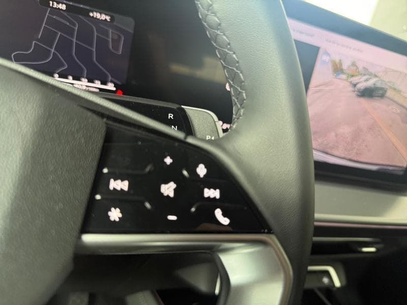 Audi Q3 Advanced | 1.5 TFSI 150cv | GPS | Carplay | Caméra | Led | Virtual Cockpit | Siège AV chauffants | Capteurs AV+AR | Cuir | Clim auto | Bluethooth - 17