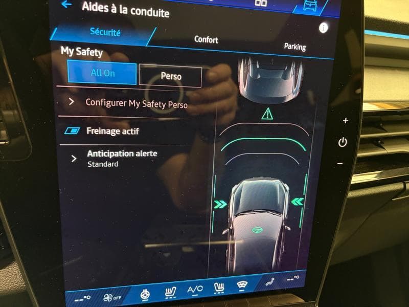 Renault Rafale Atelier Alpine | PHEV 1.2 300 cv | 4x4 | SolarBay | 4Control | Sièges massants - 24