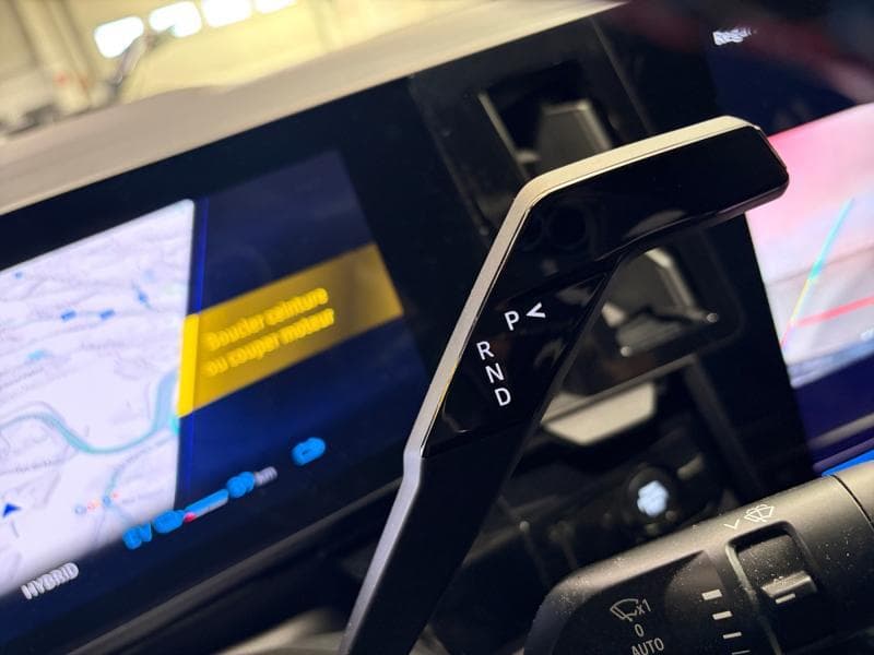 Renault Rafale Atelier Alpine | PHEV 1.2 300 cv | 4x4 | SolarBay | 4Control | Sièges massants - 22