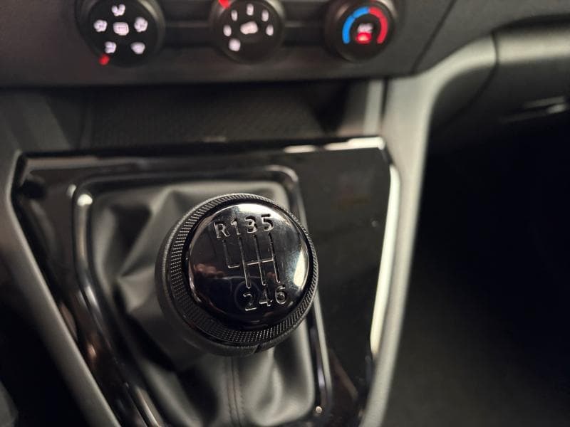 Renault Kangoo Equilibre | Tce 1.33 130cv | CarPlay | Clim | Capteurs AR - 24
