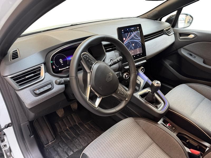 Renault Clio 1.0 TCe Techno 90 Hp - 11
