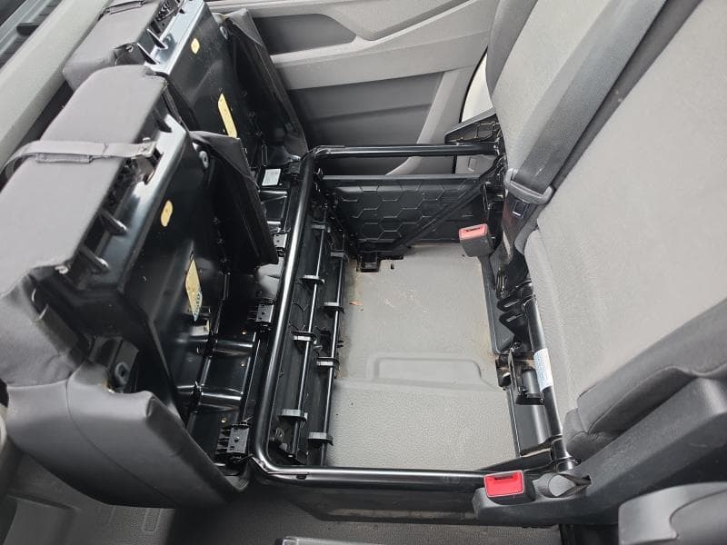 Volkswagen Crafter Fourgon | 2.0 tdi 140 cv | H2L3 | Attache | Clim | Camera - Depot vente - 25