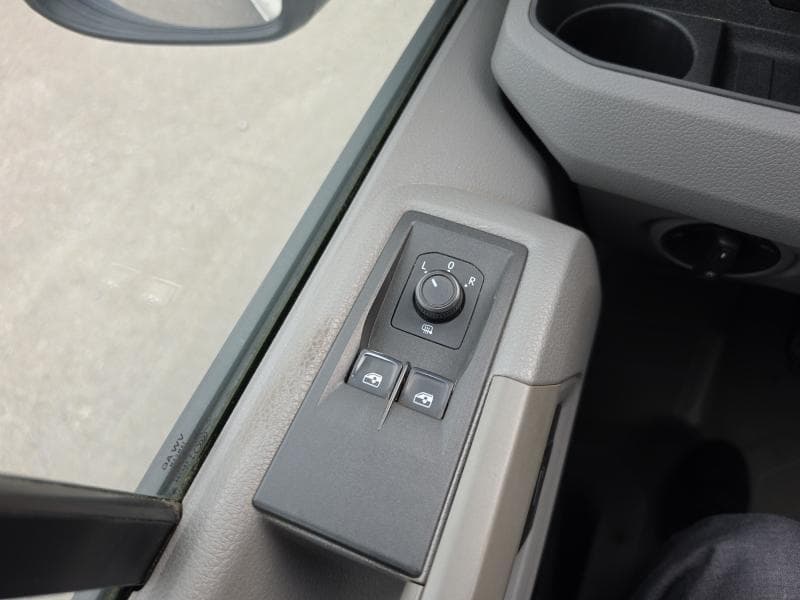 Volkswagen Crafter Fourgon | 2.0 tdi 140 cv | H2L3 | Attache | Clim | Camera - Depot vente - 23