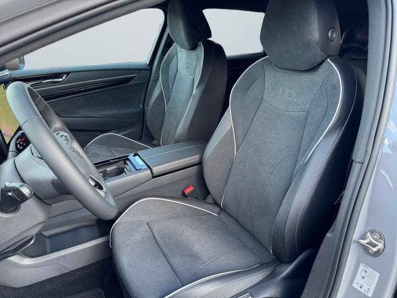 Volkswagen ID.7 Corporate S | 86kwh 286cv 640 WLTP | Pompe à chaleur | Carplay | Attache remorque - 12