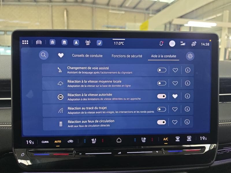 Volkswagen ID.7 Pro S Business Sport | 86 kWh 286 cv | Camera | GPS | Full Aides | Attache - Dispo 03/2027 - 27