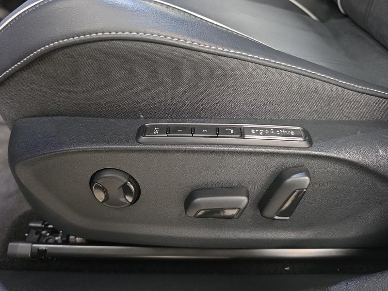 Volkswagen ID.7 Pro S Business Sport | 86 kWh 286 cv | Camera | GPS | Full Aides | Attache - Dispo 03/2027 - 34