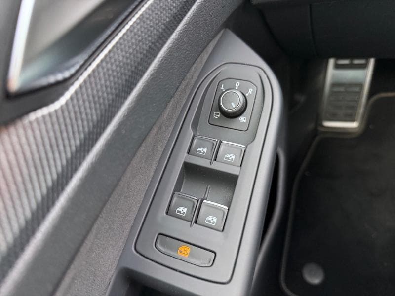 Volkswagen Golf VIII R-Line Business Premium | 1.5 tsi 150 cv | Camera | volant chauffant | carplay | toit ouvrant - 27