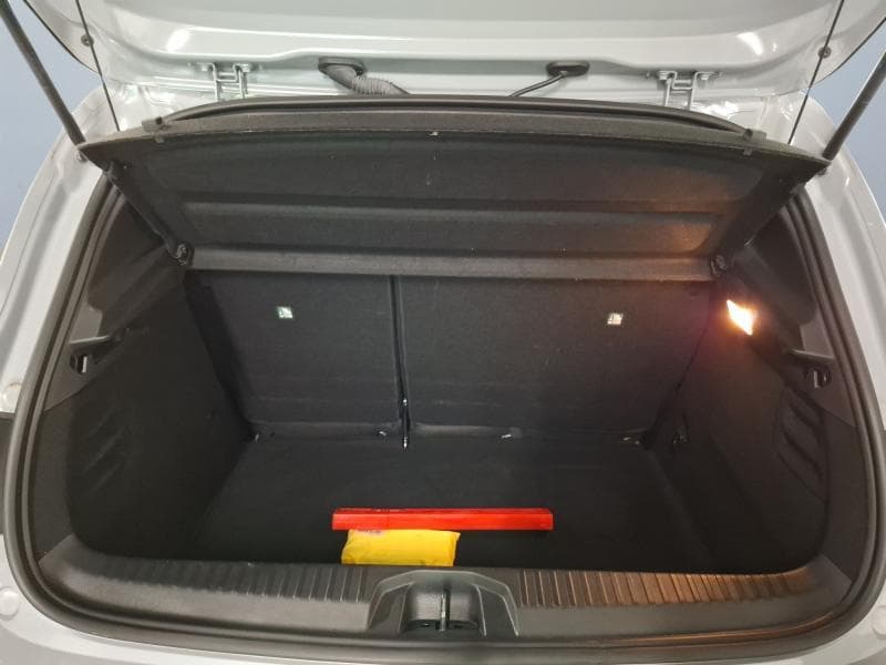 Renault Clio 1.0 TCe Techno 90 Hp - 9