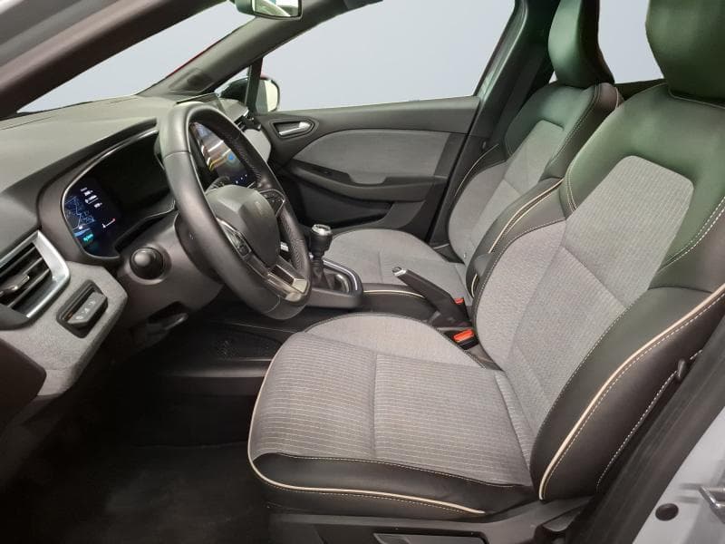 Renault Clio 1.0 TCe Techno 90 Hp - 12