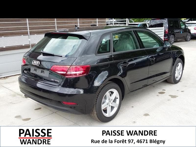Audi A3 BASE - 3