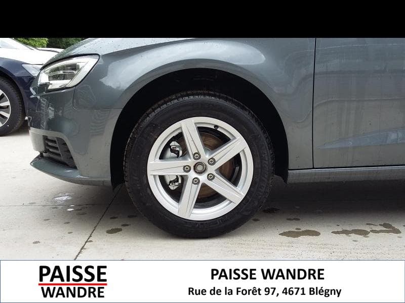 Audi A3 BASE - 9