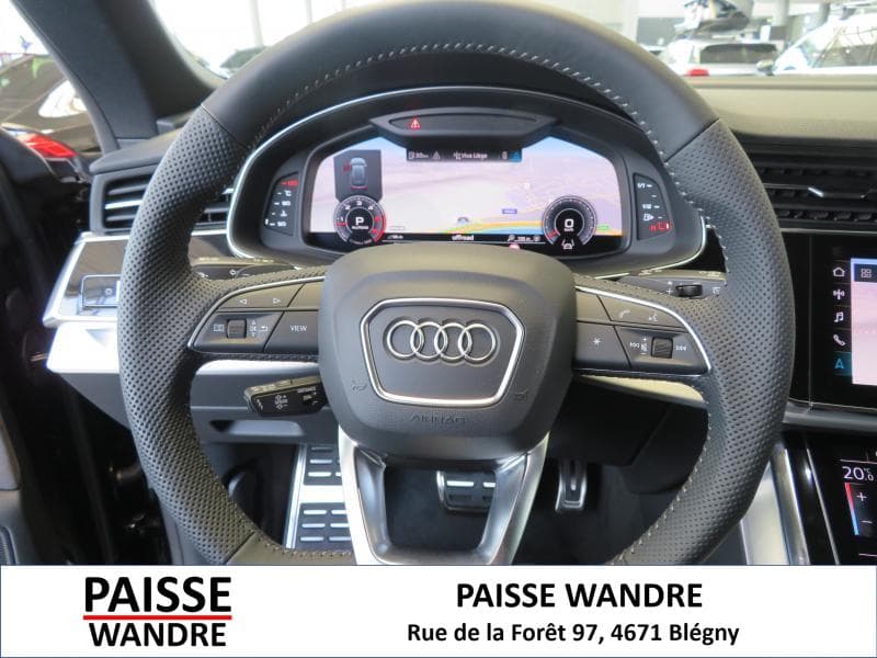 Audi Q8 Sline Black Edition - 16