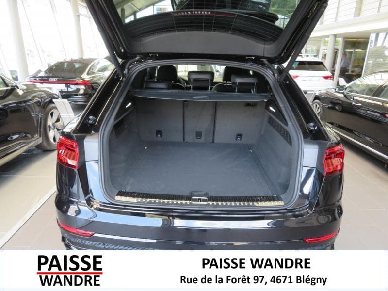 Audi Q8 Sline Black Edition - 9