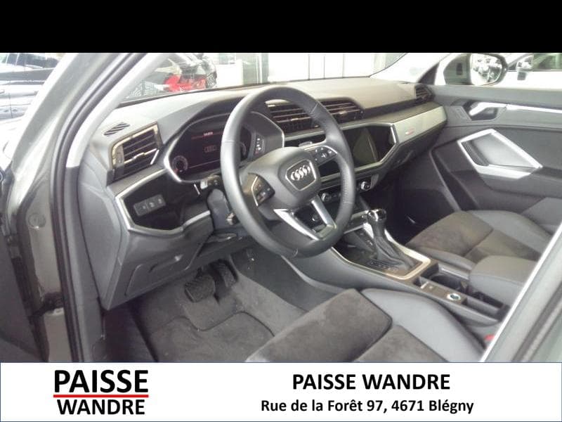 Audi Q3 Advanced - 8