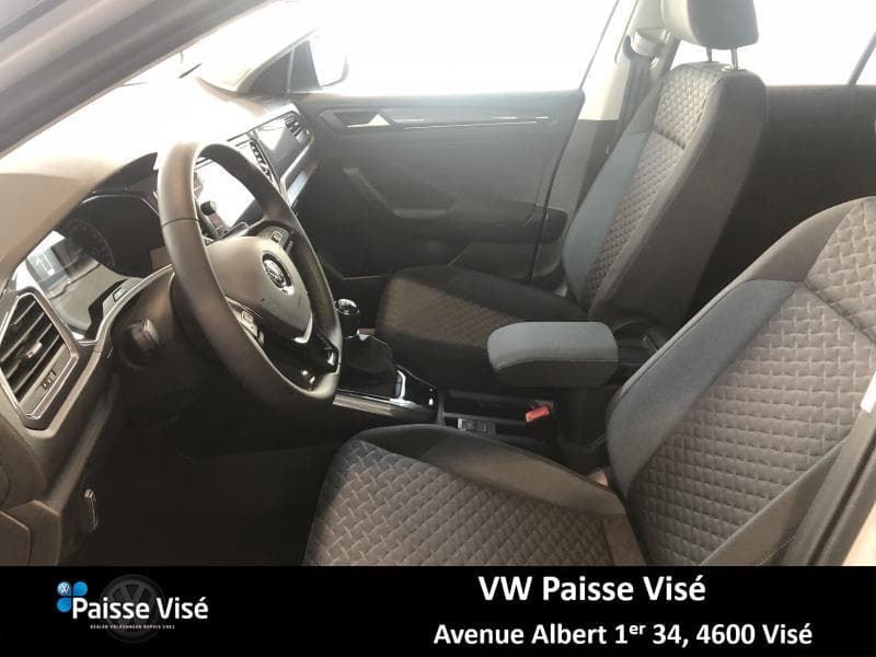 Volkswagen T-Roc IQ DRIVE - 4