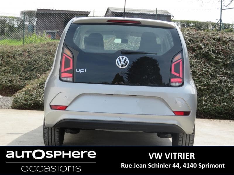 Volkswagen Up! IQ Drive - 3