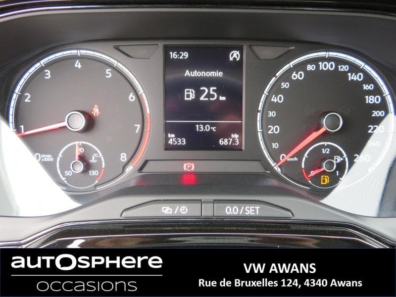 Volkswagen Polo VI Comfortline - 11