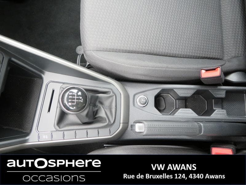 Volkswagen Polo VI Comfortline - 16