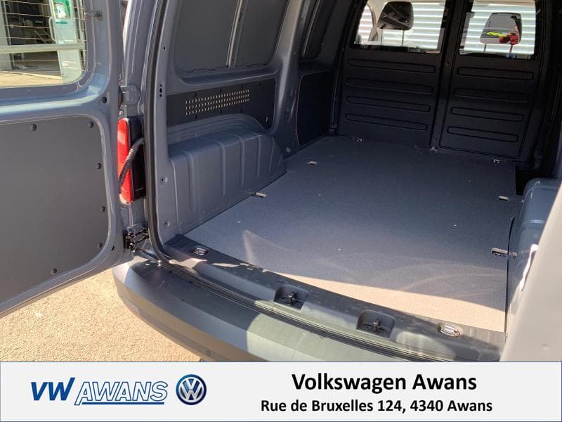 Volkswagen Caddy Fourgon - 9