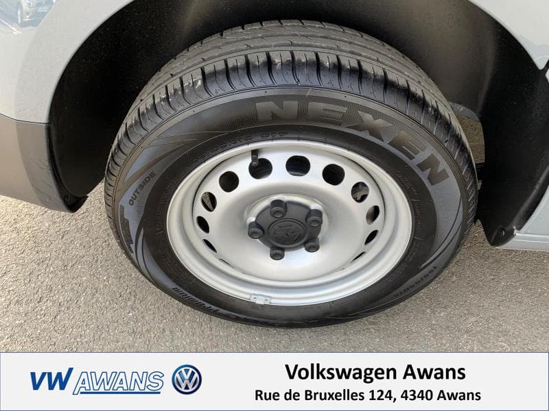 Volkswagen Caddy Fourgon - 20