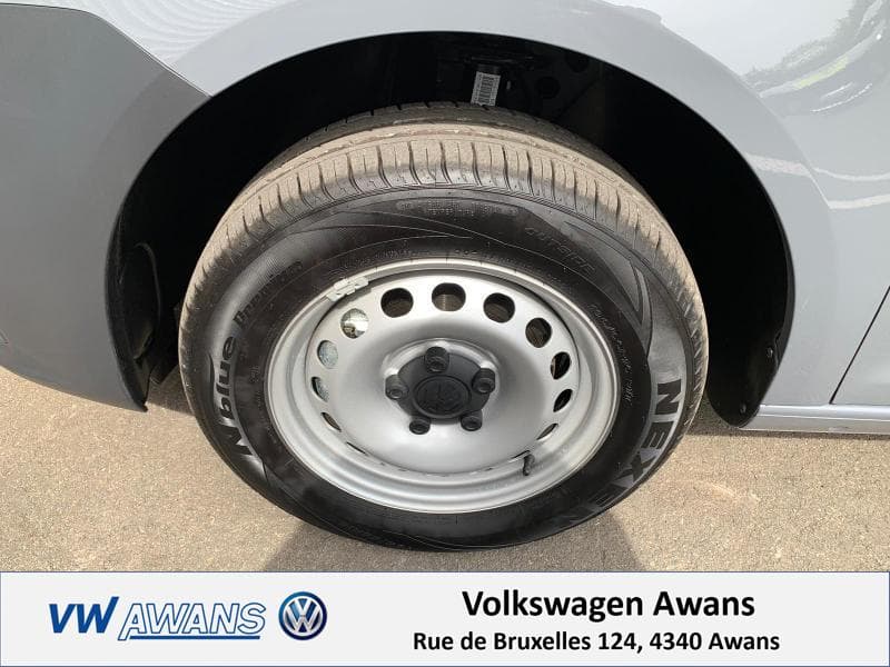 Volkswagen Caddy Fourgon - 22