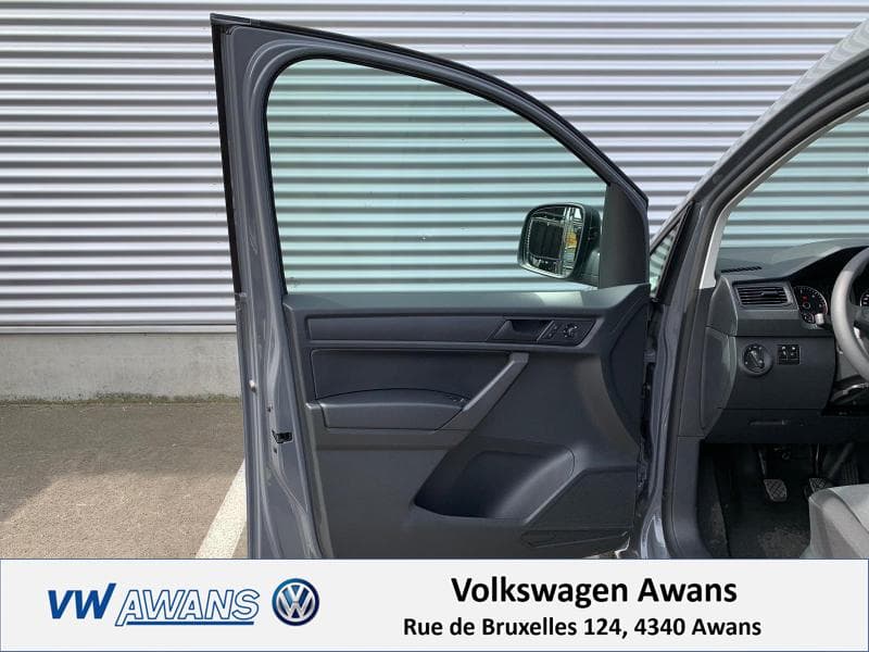 Volkswagen Caddy Fourgon - 18