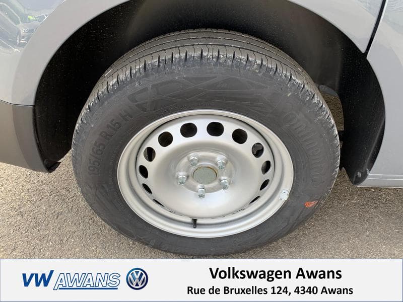 Volkswagen Caddy Fourgon - 21