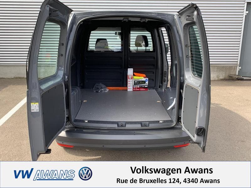 Volkswagen Caddy Fourgon - 9