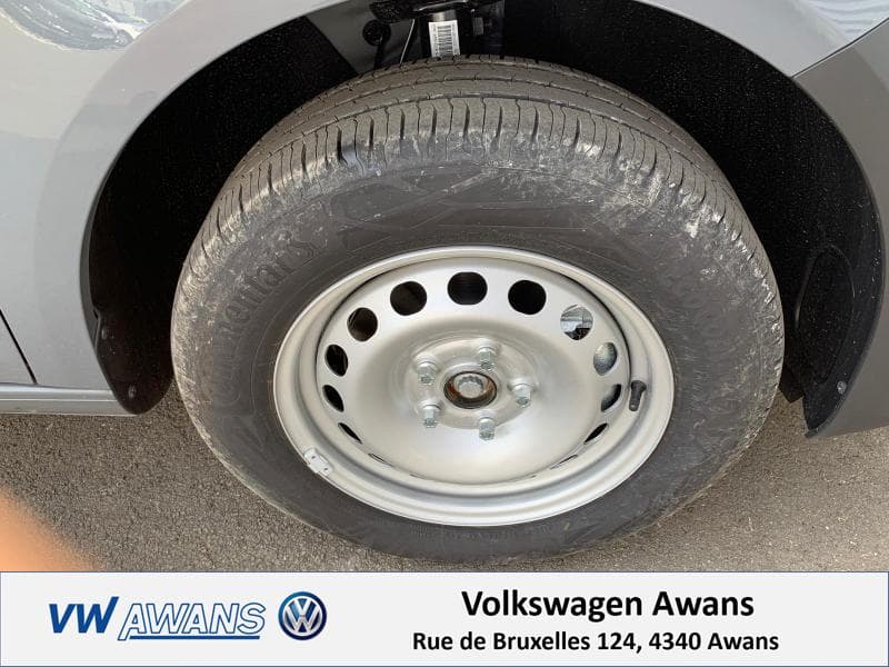 Volkswagen Caddy Fourgon - 22