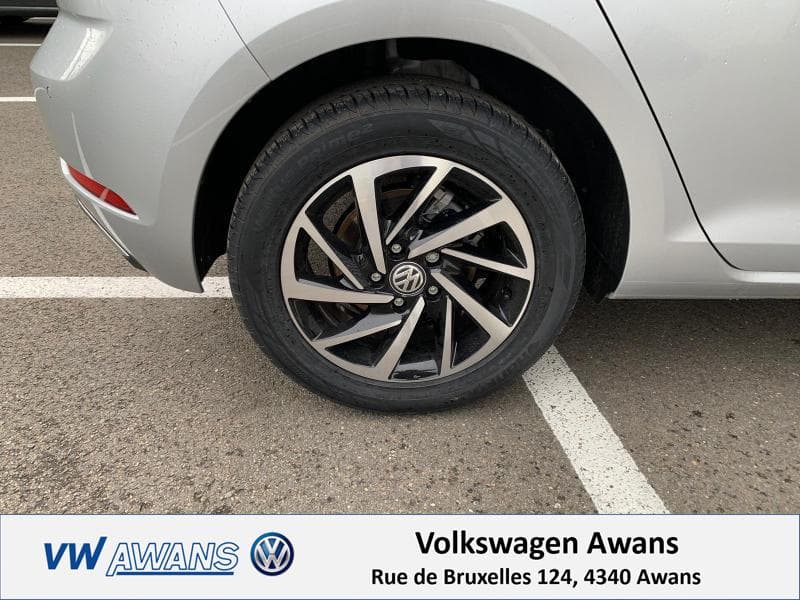 Volkswagen Golf VII Comfortline - 25