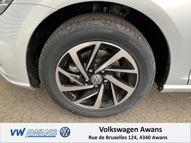 Volkswagen Golf VII Comfortline - 27